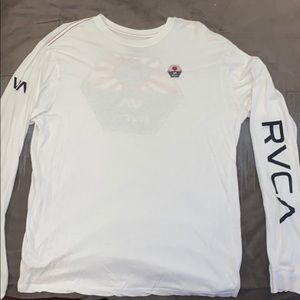 🔱RVCA LIMITED EDITION LONG SLEEVE TEE